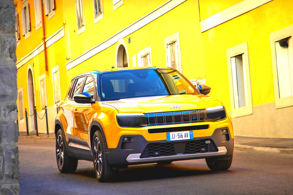 EV3 경쟁자였는데 "무너졌다"…2개월 만에 '굴욕', 대체 왜? 6 Jeep Avenger sales plummet (6)