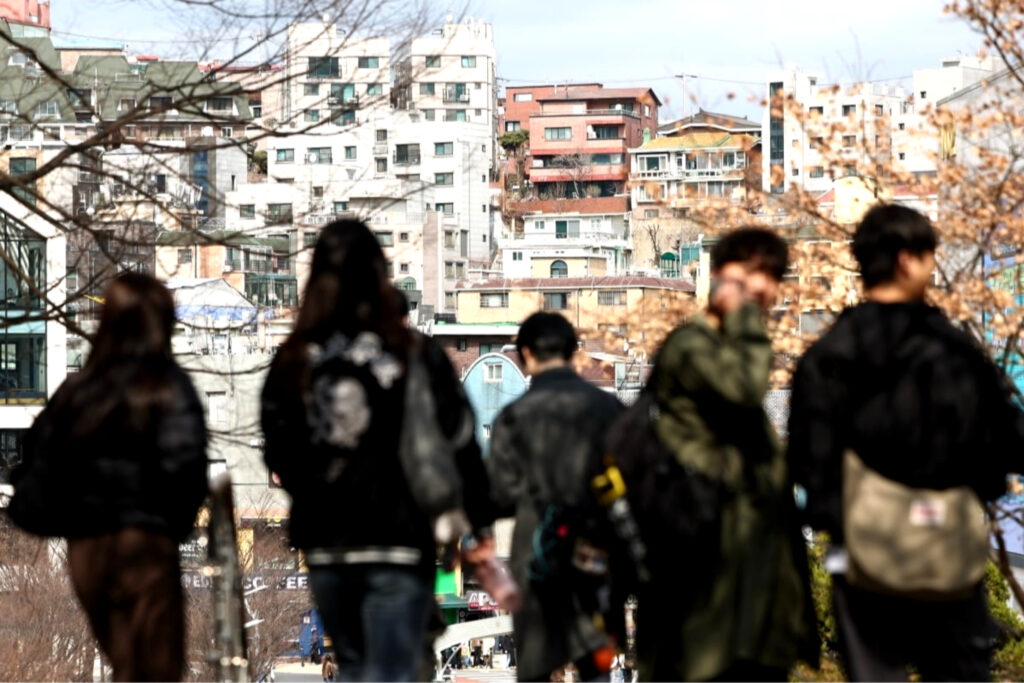 한국 사회는 이해 불가 "기존 교육은 헛짓거리"…일론 머스크, 이유가? 2 머스크 대학 애드 아스트라