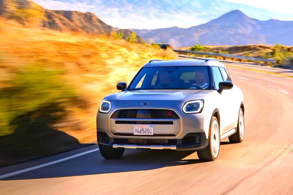 엄마들이 좋아하는 소형 SUV…이유를 봤더니 모두 '납득' 4 New MINI Countryman Euro NCAP 5 stars (4)