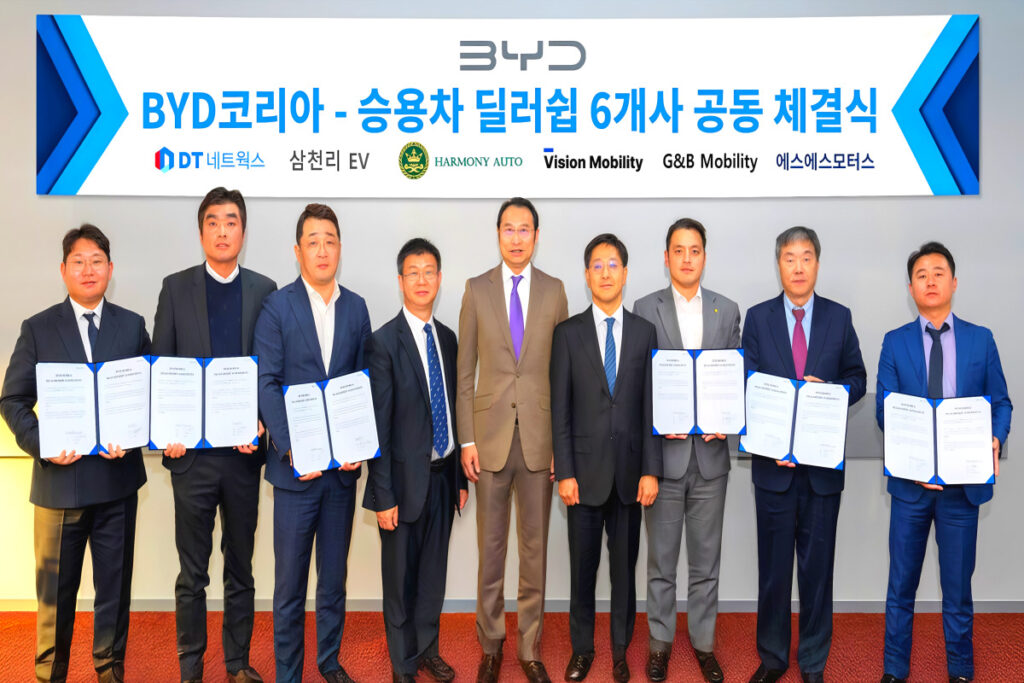 아반떼 가격인데 "물밀듯이 몰려온다"…경쟁사 소식에 현대차·기아 '초비상' 2 Selected BYD domestic dealer (2)