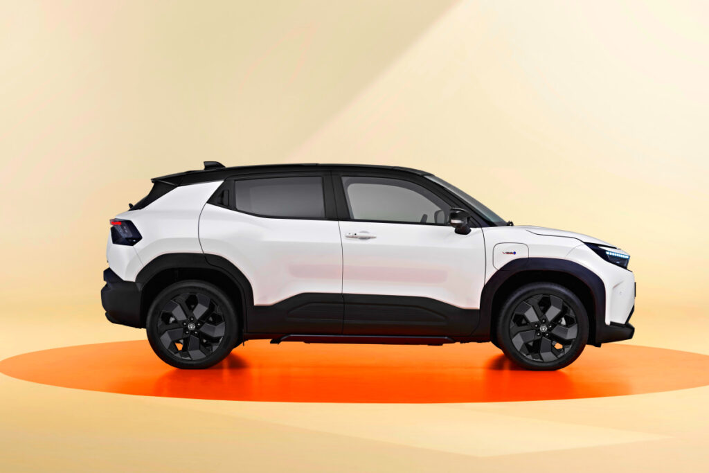 유럽서 극찬하자 업계 '발칵'…새로운 SUV 등장에 기아차 '초긴장' 1 Toyota Urban Cruiser Unveiled