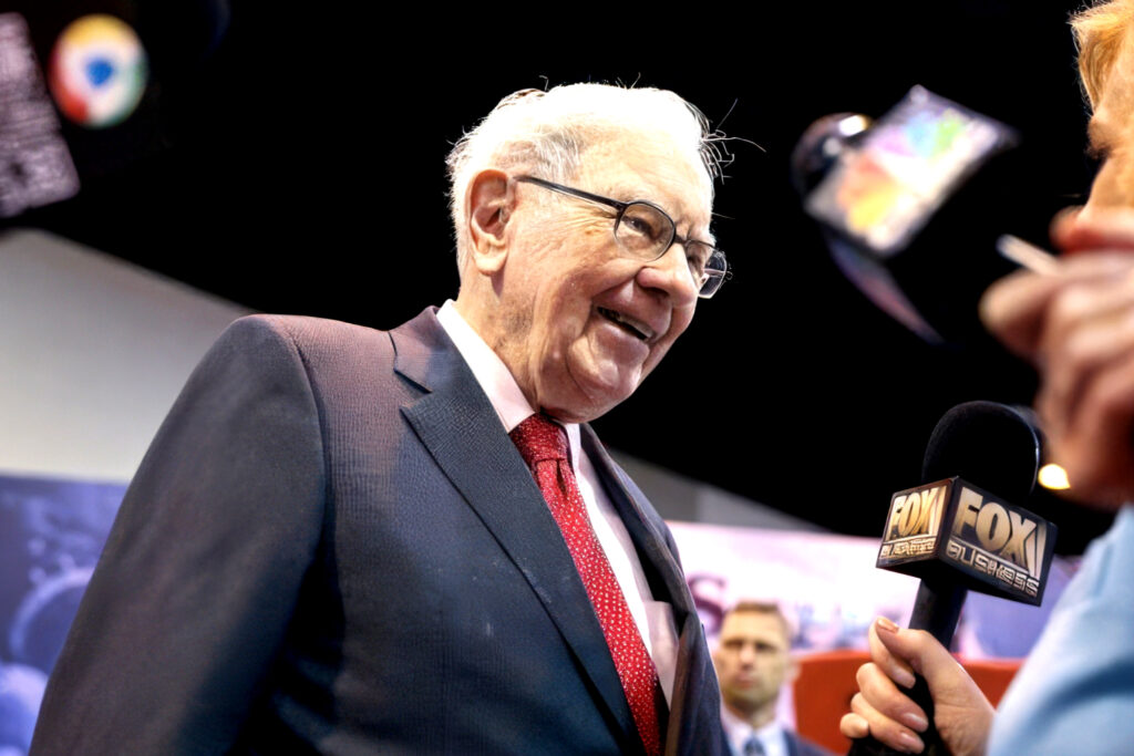 워런 버핏의 이례적 움직임 “이걸 대비했나?”…전세계 기업들 ‘이럴 수가’ 1 워런 버핏