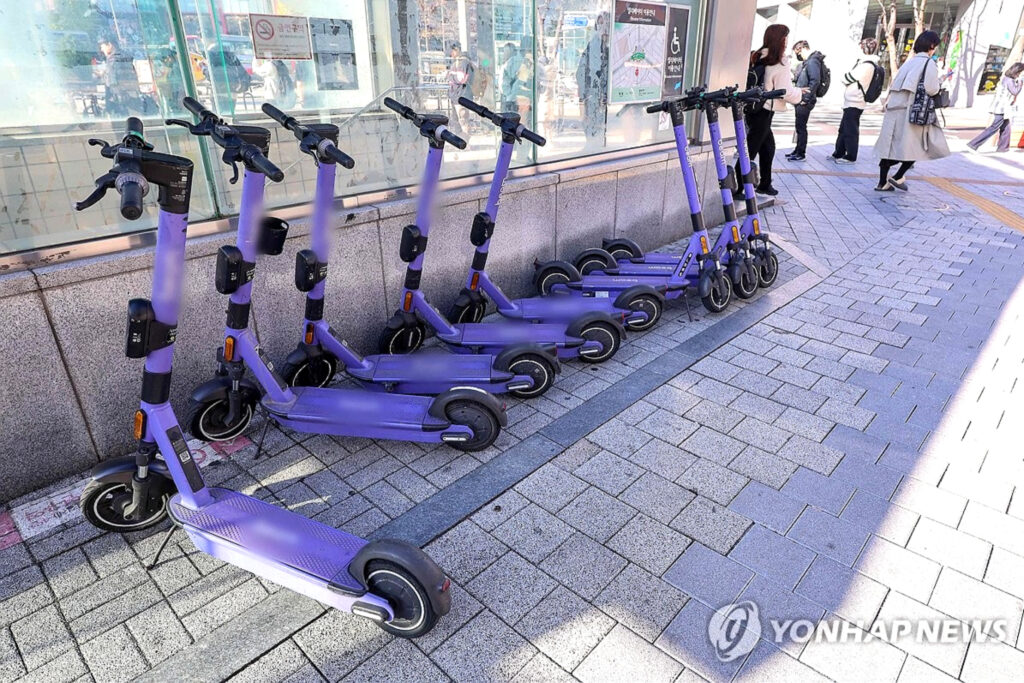 "도로 위가 공포 그 자체"…혼란 속 해외와 비교해보니 '이런 차이가?' 3 전동킥보드 규제 유럽 한국