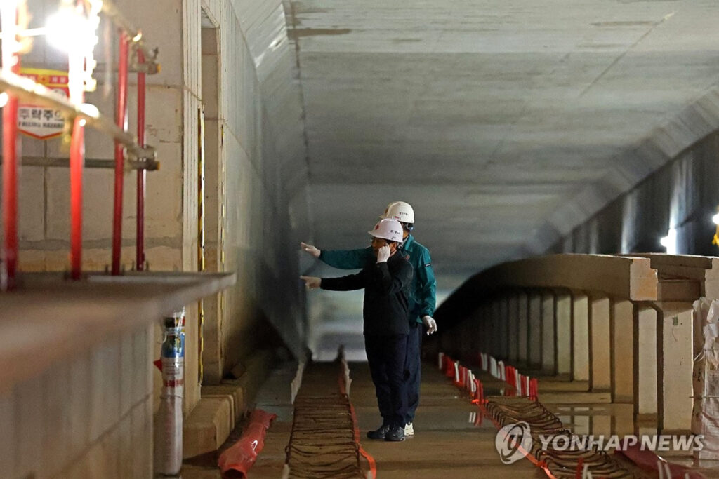 "전국이 얼어붙었다"… 23조 원 위기 현실화에 서민들 '패닉' 3 부실 부동산 PF 위기
