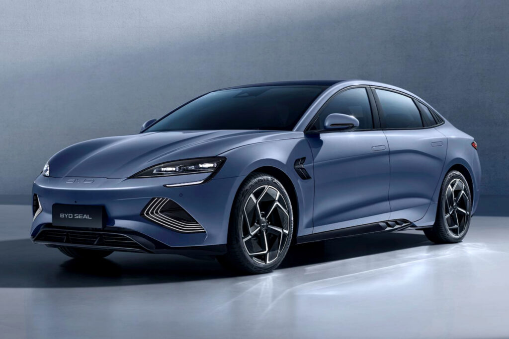 기아 BYD 경쟁 심화