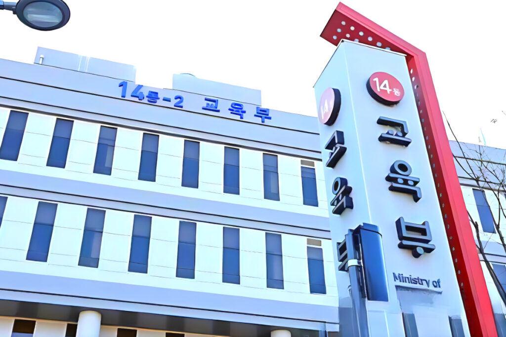 "앞으로 국민 건강 어떡하라고…" 심상치 않은 의대, 최악의 시나리오 '현실로' 4 Medical School Decides to Leave Again (4)