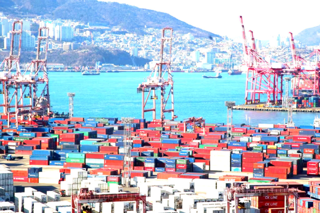 "역시 다 계획이 있었구나"… 13년 만의 초호황기 열리자 업계 '웃음꽃' 1 조선업 슈퍼싸이클 매출 증가