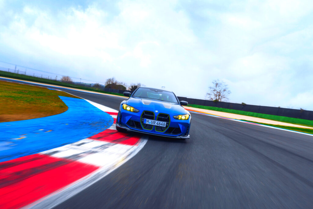 역시 BMW "감탄만 나온다"…완성형 디자인, 가격이 무려? 2 BMW M4 CS VR46 Edition Unveiled (2)