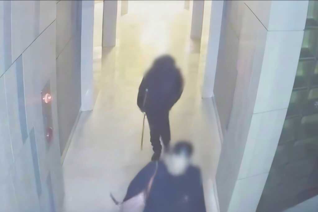"훔칠 게 없어서 이것까지 훔쳐?"…제주도 '발칵' 뒤집힌 이유 3 Chinese criminals steal urns (3)