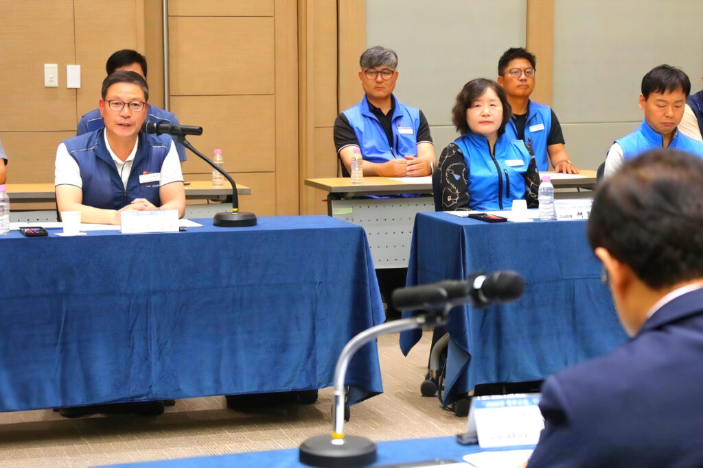 한국에만 있다는 "독특한 제도"…퇴직자 10만명 앞두고 공무원들 '비상' 4 Civil Service Retirement Age (4)