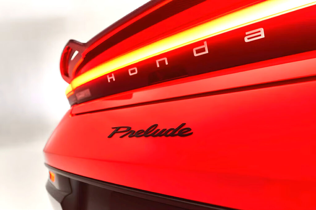"누가 단종이래?"…하이브리드 스포츠카 23년 만에 화려하게 '부활' 6 Honda announces new Prelude (6)
