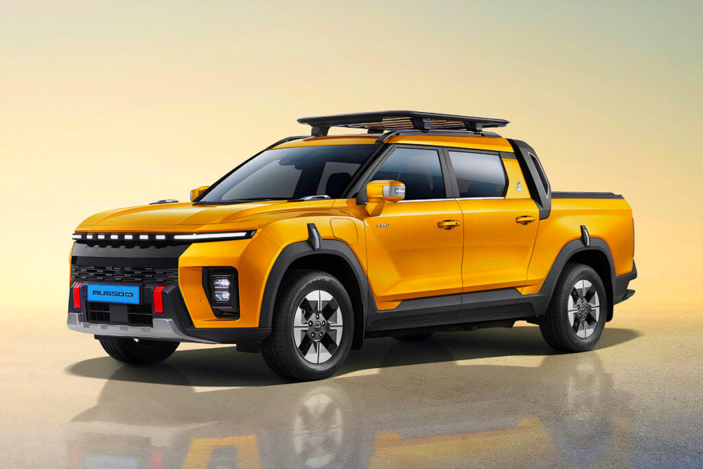 실구매가 3천만 원대에 "아빠들 줄 선다"…가격 파괴 수준에 경쟁사 '화들짝' 5 KGM Musso EV Pricing Confirmed (5)
