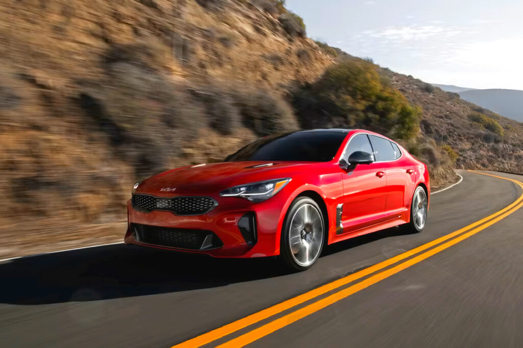 여기저기 소문나더니 "한국차 찾는 이유 있었다"...요즘 세계적 흐름이라는데 4 Kia Stinger Successor Model EV8 (2)