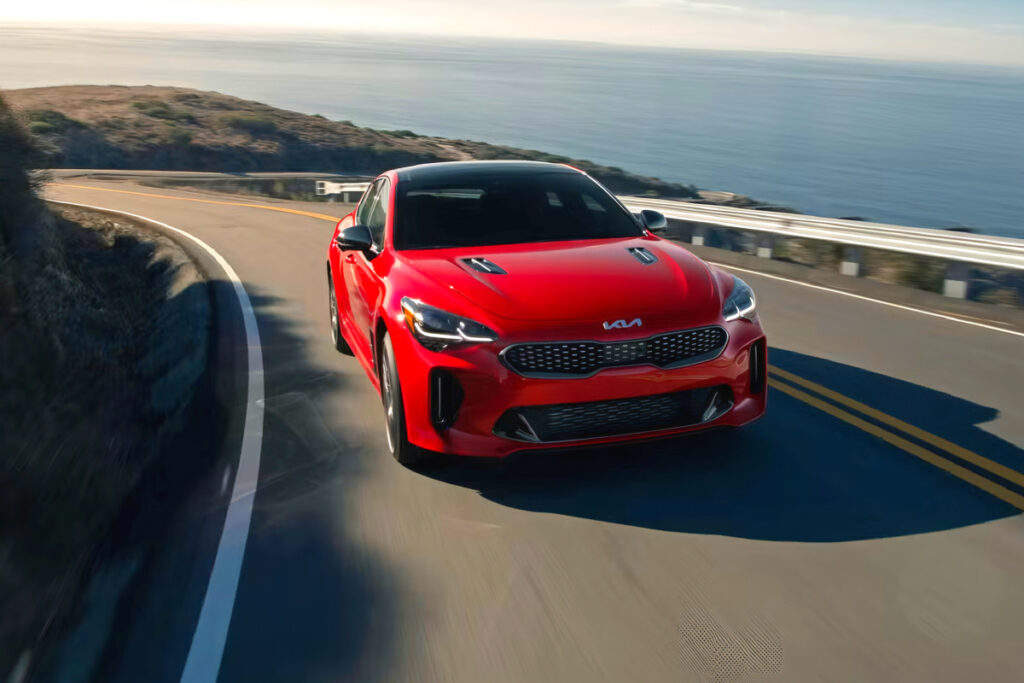잘나가던 기아 인기 모델 "이제 영영 사라진다?"…거부할 수 없는 흐름에 '씁쓸' 4 Kia Stinger Successor Model EV8 (4)