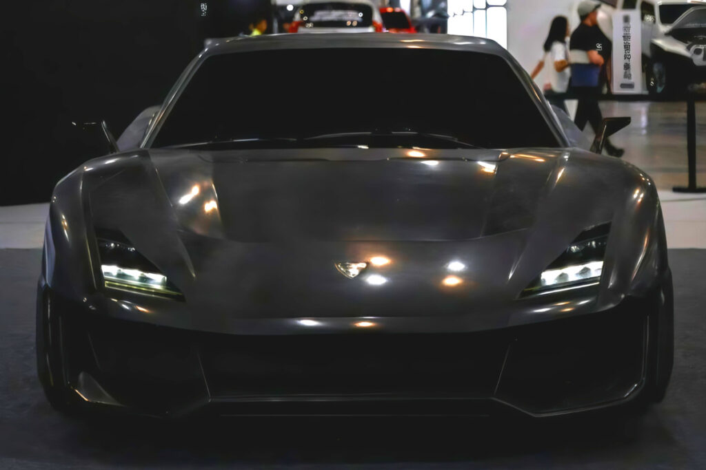 스포츠카라는데 "말도 안 되게 싸다"…대체 얼마길래? 4 Launching the Oullim Motors sportscar (4)