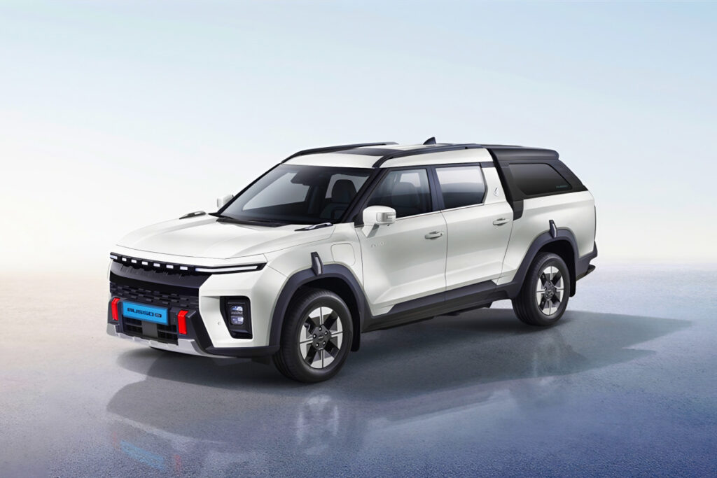 이게 한국 車라니 "믿기지 않는다"…역대급 디자인 공개에 업계 '주목' 4 Musso EV exterior design unveiled (4)