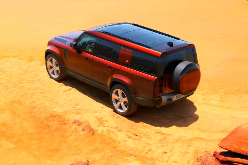 아빠들 반응 좋은 대형 SUV, "드디어 한국 상륙"…실내가 '대박이다' 7 New Defender 130 P400 X-Dynamic HSE (7)