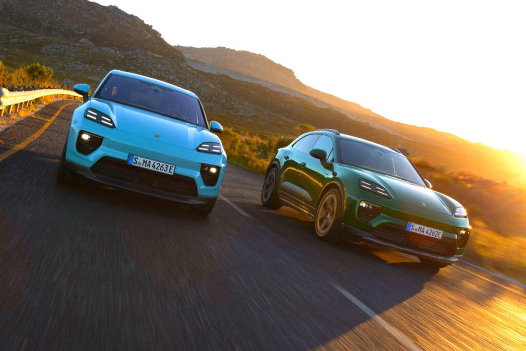 완성형 디자인에 "감탄만"…드디어 한국 땅 밟은 고성능 SUV 7 Porsche Macan Electric launched (7)