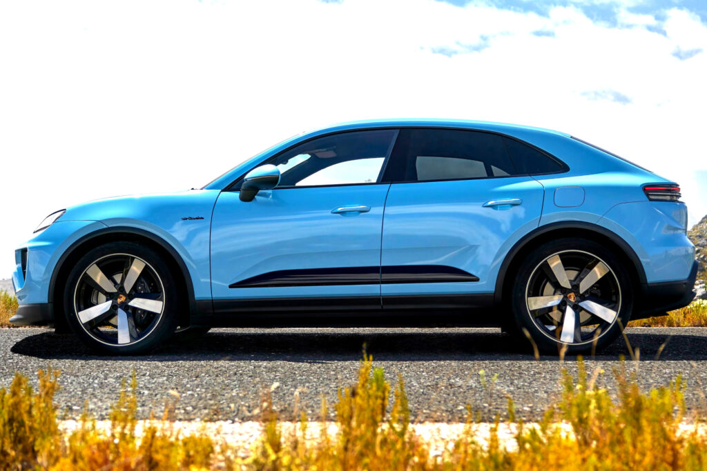 포르쉐 SUV 마칸 일렉트릭