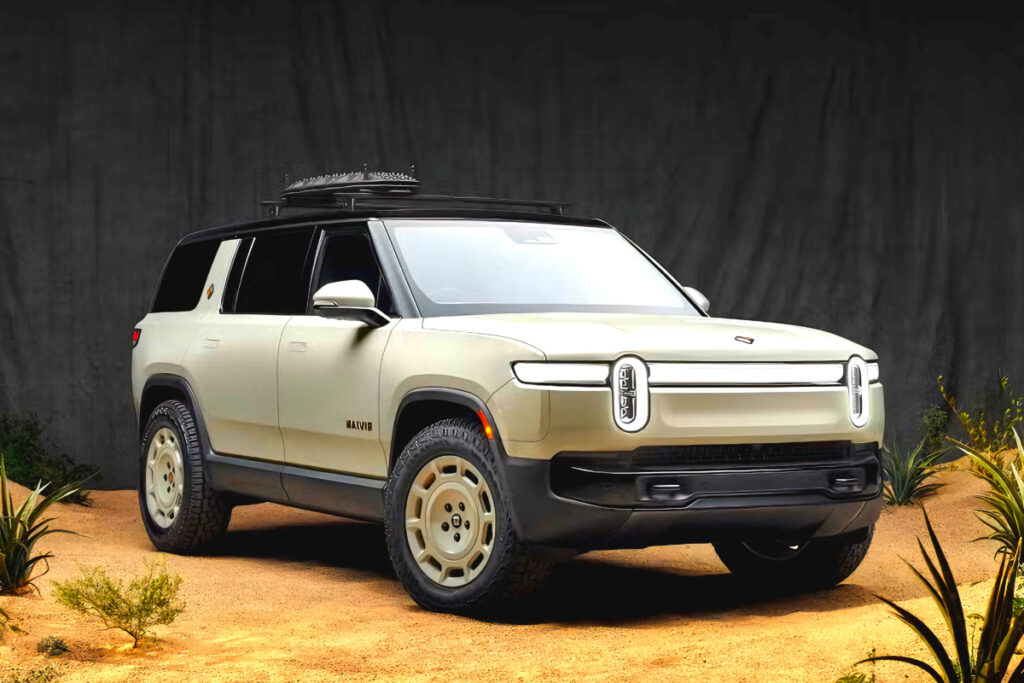 대형급 크기인데 "529km 달린다"…1억 원대 전기차에 테슬라도 '긴장' 4 Rivian California Dune Edition (4)