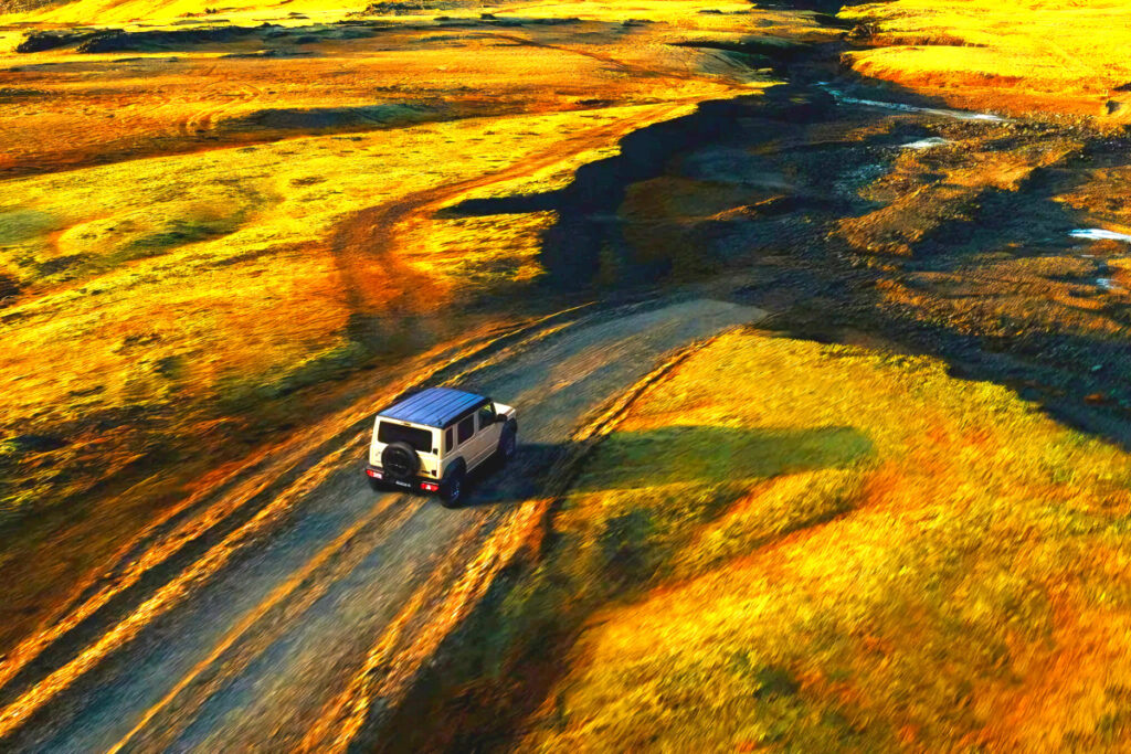 요즘 차 비싸다는데 "고작 2천만 원대"…G바겐 닮은 디자인까지 완벽 '그 자체' 5 Suzuki Jimny Nomad Unveiled (5)