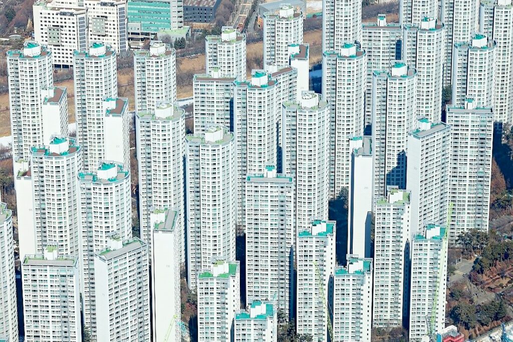 심상치 않은 서울 부동산 "분위기 싹 바뀌었다"...몰려드는 사람들, 왜? 3 강남3구