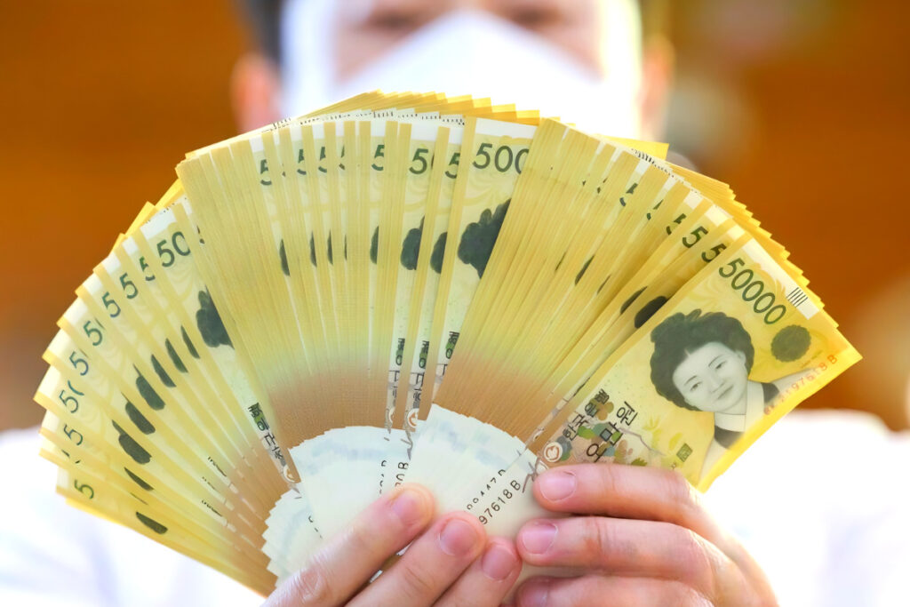 "부부 합산 330만원 준다", "여보 늦지 않게 신청해" 정부가 주는 지원금, 어떻게 받나 봤더니 1 Apply for IRS workfare