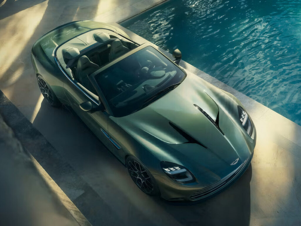 페라리도 벤틀리도 아니다 "아무나 못 산다는 車"…대체 뭐길래? 7 AstonMartin Vanquish Volante Unveiled (7)