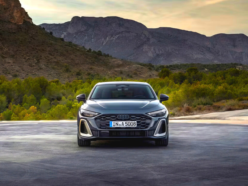 BMW·벤츠에 번번히 쓴맛 보더니 "독기 품었다"...제대로 된 신차로 반전 노린다 3 Audi A5 lineup unveiled (3)