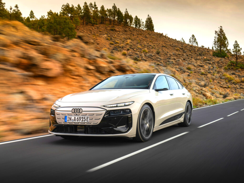 BMW·벤츠 잡기 위해 "독기 품었다"…신형 세단인데 1300만 원이나 싸다? 2 Audi A6 e-tron US pricing revealed (2)