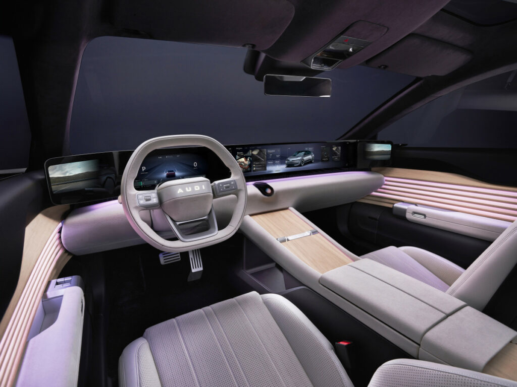 미국 시장 3배 팔더니 "자존심까지 버렸다"…BMW·벤츠 잡기 위한 '승부수' 6 Audi E-Concept coming soon (6)