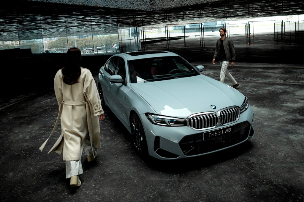 "중형인데 실내는 그랜저급?"… BMW 신차 소식에 소비자들 '관심 폭발' 3 BMW 3시리즈 롱휠베이스 공개