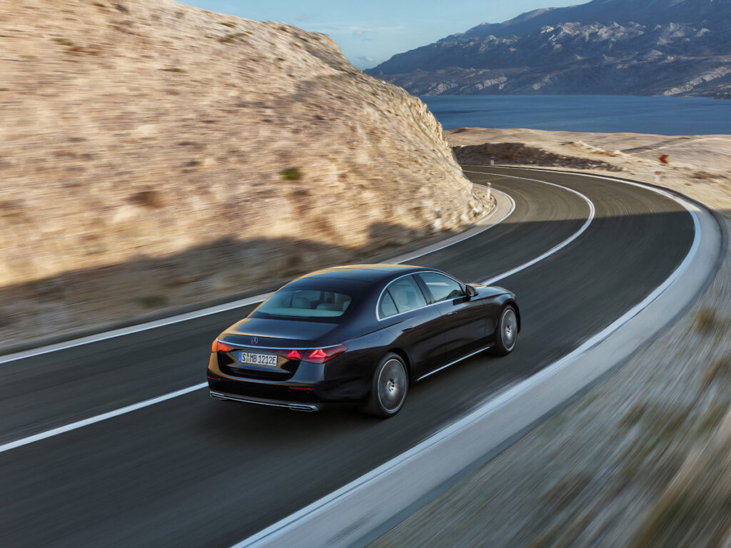 "BMW·벤츠까지? 난리났다"…발칵 뒤집힌 수입차 시장, 대체 무슨 일? 9 BMW Benz price increase (9)