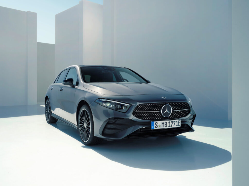 30년 사랑 받았는데 "결국 없앤다"…이번을 끝으로 벤츠 '이 모델, '역사속으로' 3 Benz A-Class discontinuation notice (3)