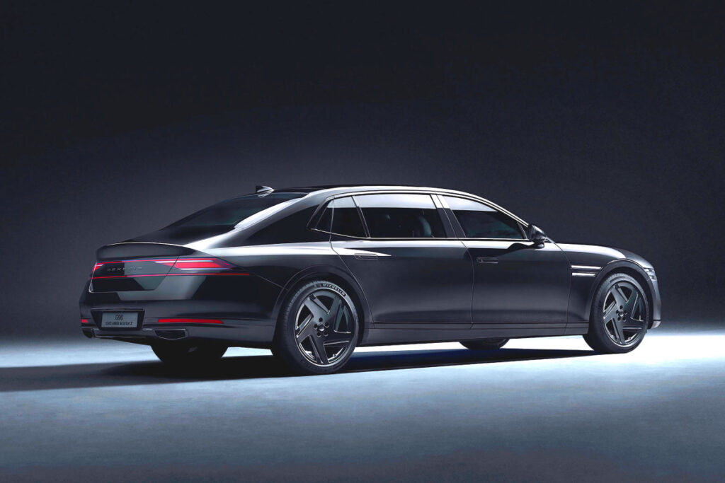 롤스로이스 타던 아빠들도 '시선집중'…제네시스 신차, 이게 대체 무슨일? 5 G90 Longwheel Base Black launched (5)