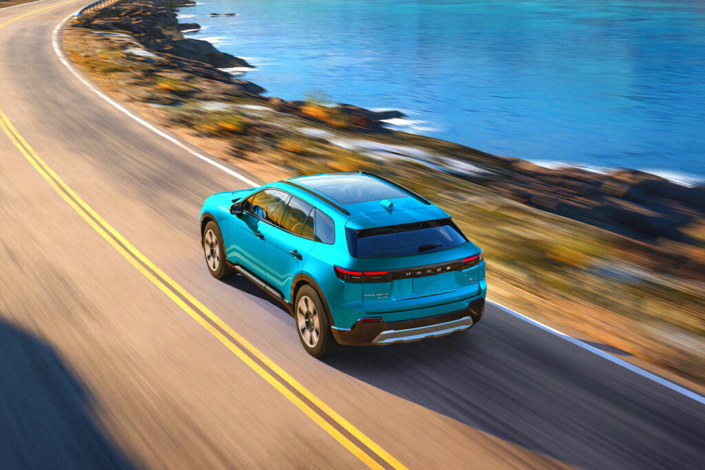 "테슬라 부럽지 않다" 일본서 탄생한 역대급 SUV, 성능 본 아빠들 '황홀' 8 Honda 2025 Prologue Unveiled (8)
