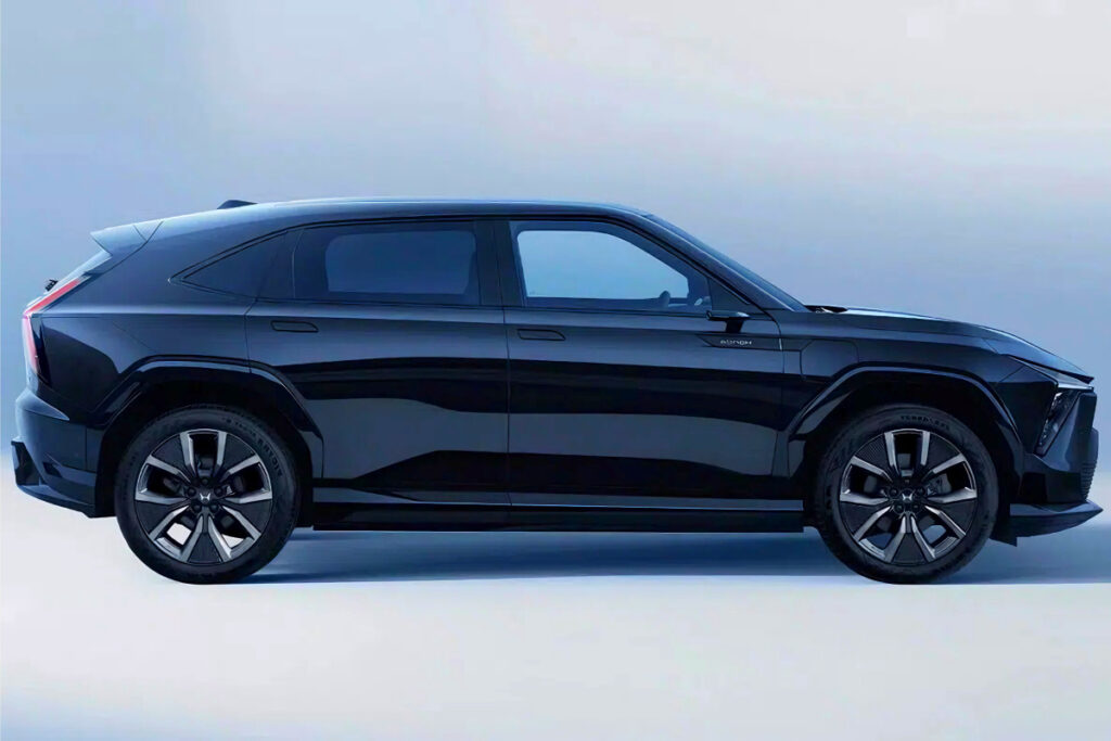 "내가 알던 일본車가 아니네?"…압도적 주행거리 자랑하는 SUV, 과감한 디자인까지 '완벽' 1 Honda GAC S7 unveiled
