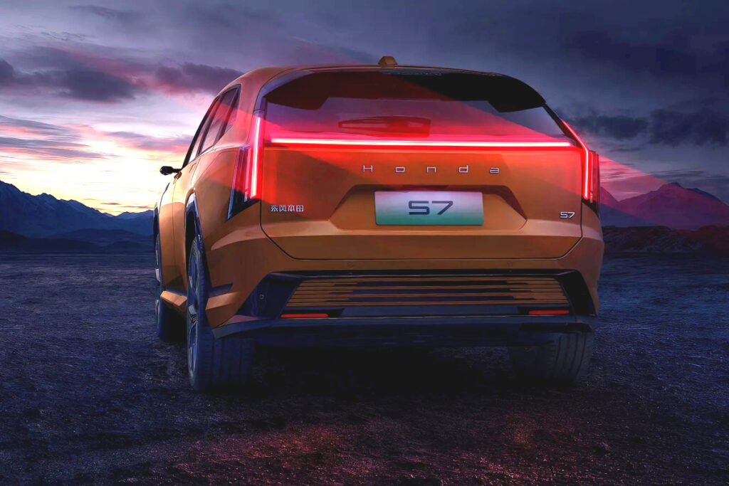 "내가 알던 일본車가 아니네?"…압도적 주행거리 자랑하는 SUV, 과감한 디자인까지 '완벽' 8 Honda GAC S7 unveiled (8)