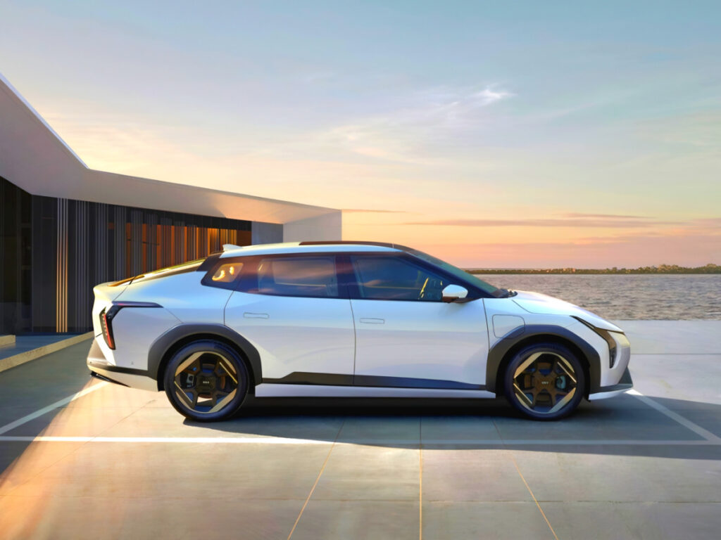 전기차 시장 대격변 "테슬라도 무너졌다"…현대차·기아는 '웃음꽃' 1 Hyundai Kia regains EV share