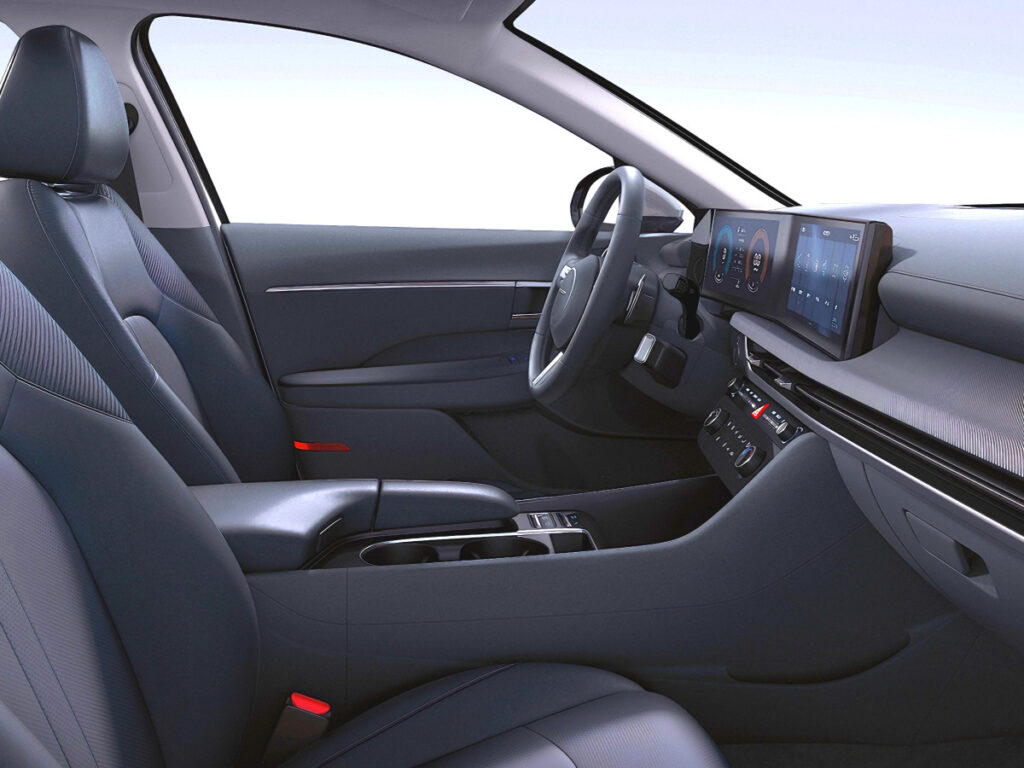 "대체 얼마나 좋길래?"…대폭 바뀐 중형 세단, 2천만 원대 가격까지 '완벽' 1 Hyundai launches 2025 Sonata Taxi