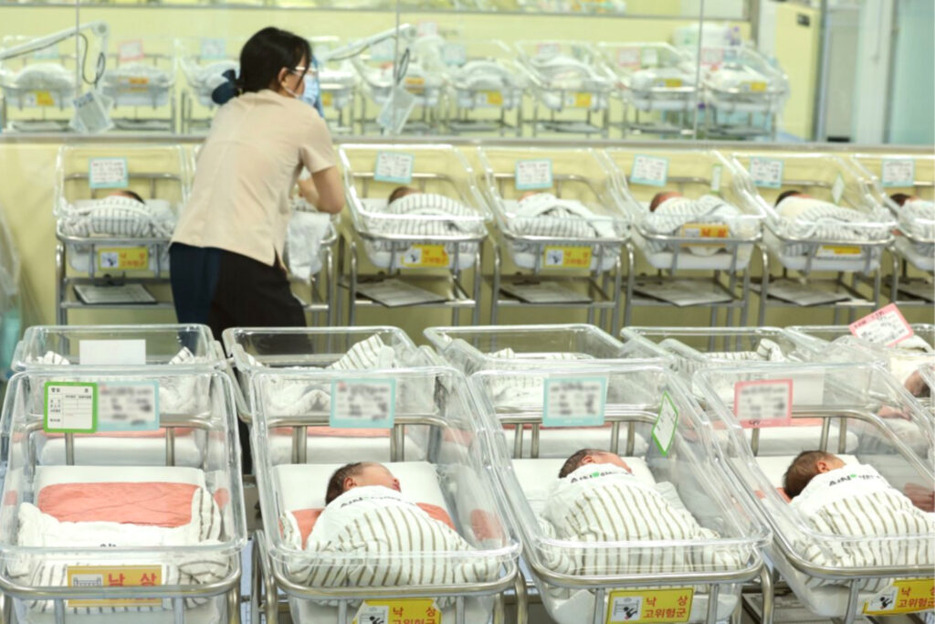 "서울도 못한 걸 해냈다"...파격적 혜택에 우르르 몰린다는 '이곳', 비결 뭐길래? 2 인천 출산 지원 효과