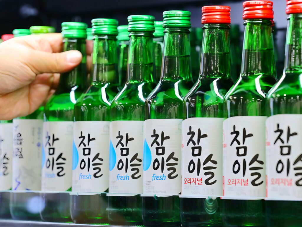 "한국 거 주세요"...라면도 아닌데 세계인 입맛 사로잡았다, 비결은? 5 Increased soju exports to Korea (5)