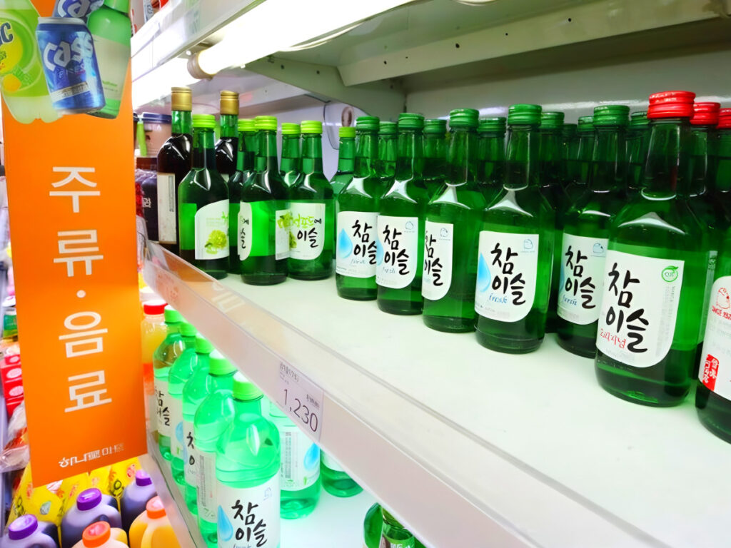 "한국 거 주세요"...라면도 아닌데 세계인 입맛 사로잡았다, 비결은? 8 Increased soju exports to Korea (8)