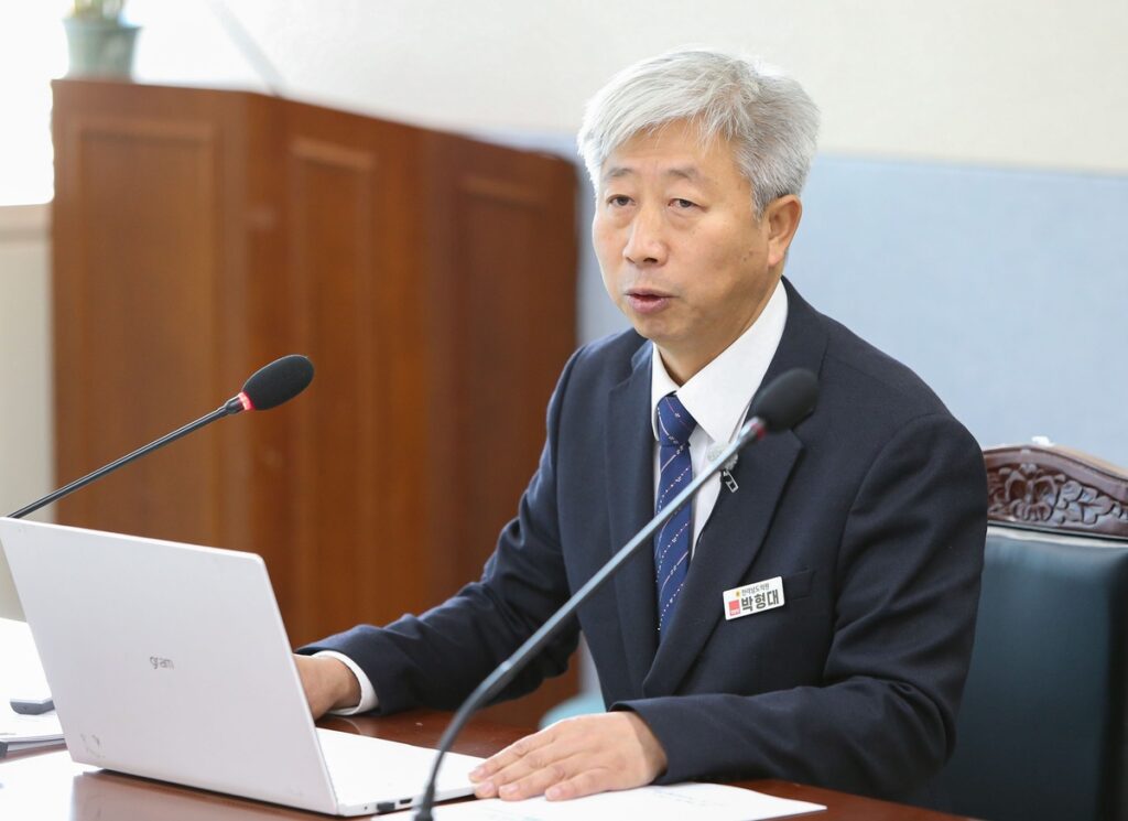 드디어 시작되는 기본소득? "50만 원씩 받아가세요"…옆동네 주민들은 '한숨만' 3 전남 기본소득 시범