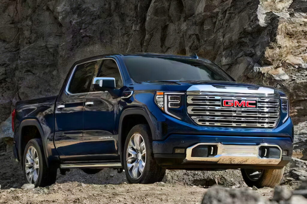 타스만? 무쏘 EV? "어림도 없다"…아빠들 환장하는 신형 픽업, 대체 뭐길래? 3 Launch of the 2025 GMC Sierra Denali (3)