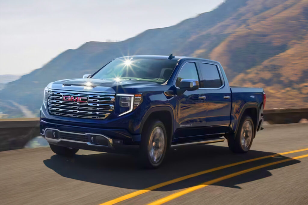 타스만? 무쏘 EV? "어림도 없다"…아빠들 환장하는 신형 픽업, 대체 뭐길래? 5 Launch of the 2025 GMC Sierra Denali (5)