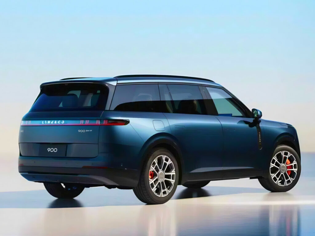"팰리세이드도 한 수 접겠네"…고성능 대형 SUV 압도적 성능, 무려 1,443km 달린다? 7 Link&co 900 is coming soon (7)