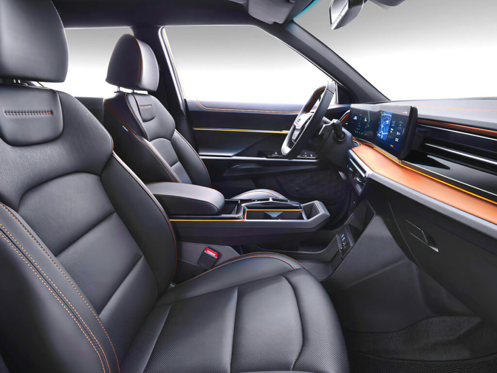 "진짜 칼을 칼았구나"...20년 만에 부활하더니, 90분 만에 완판된 車 1 Musso EV contracts exceed 3200 units