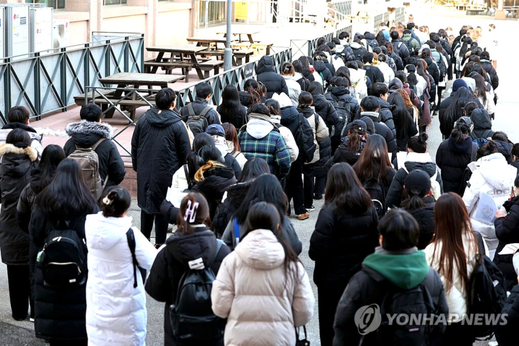 "철썩 같이 믿었는데", "노후가 흔들린다"…국민연금서 날아온 경고에 '발칵' 3 국민연금 개혁 합의 논란