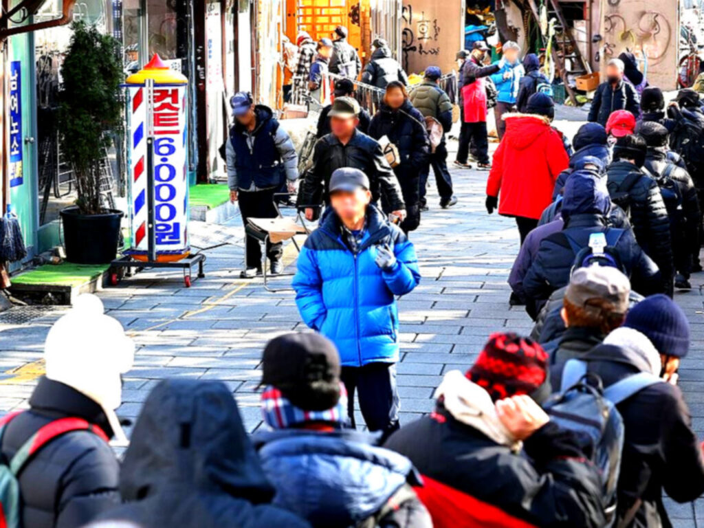 "암도 당뇨도 아니었다"…노년층들, 가장 걱정되는 건강 문제 1위는? 1 노후